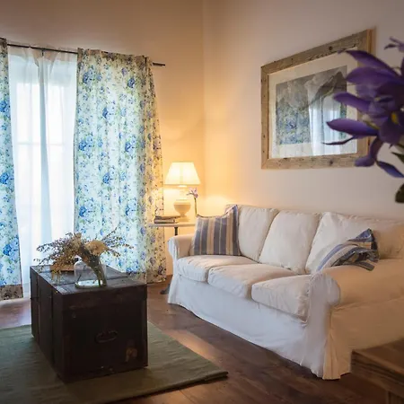 Farm stay La Vineria Di San Mattia *