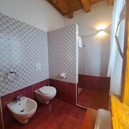 La Vineria Di San Mattia Farm stay *